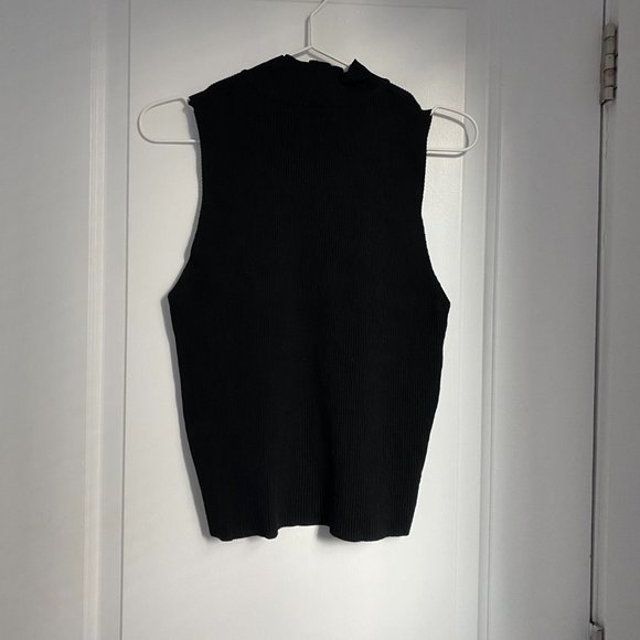 COPY - Zara Ribbed Sleeveless Mock Neck Top - Picture 2 of 4